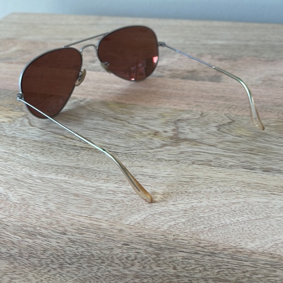 Ray-ban Aviator Sunglasses - Picture 2 of 6